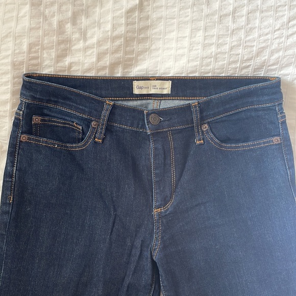 Gap True Skinny Stretch Dark Wash Jeans - Picture 2 of 6